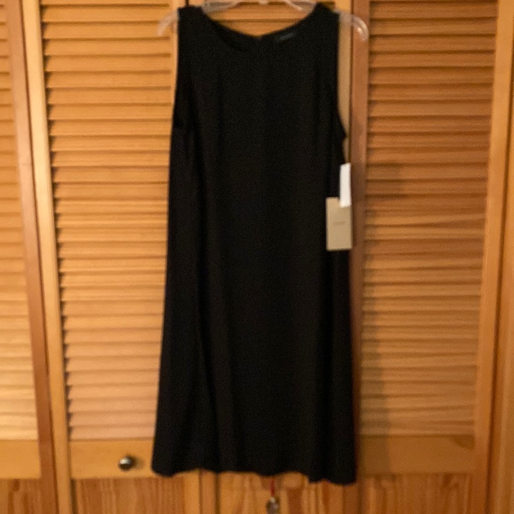 NWT! Black HALOGEN Swing Dress!